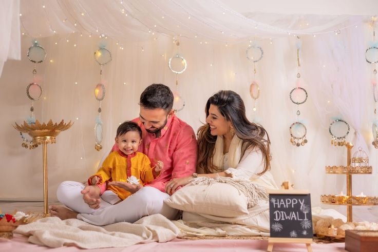 Celebrate Diwali with a Family Photoshoot in Kannauj—All Under ₹3000!